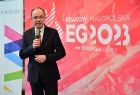 Grzegorz Watycha burmistrz Nowego Targu - wystąpienie podczas przekazania flagi na tyle loga Igrzysk Europejskich.