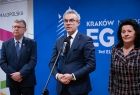 Przemawia Marcin Nowak prezes spółki Igrzyska Europejski, po lewej marszałek Małopolski Witold Kozłowski. 