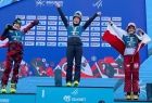 Ola Król z polską flagą na podium zawodów w Gruzji