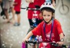 dziecko podczas Małopolska Tour 2022 w Tarnowie