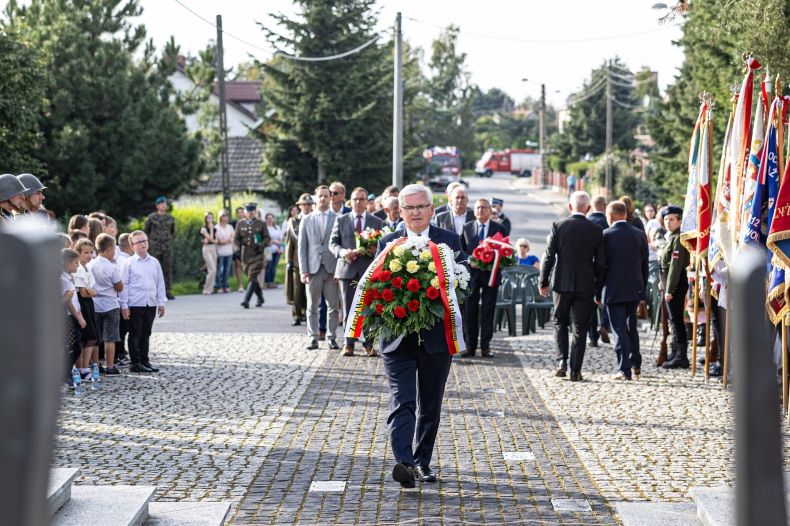złożenie wieńca
