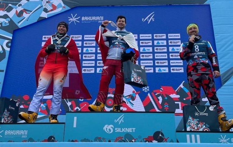 Oskar Kwiatkowski na podium