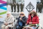 uroczystość otwarcia budynku Muzeum Palace - podczas ceremonii otwarcia wypowiadają się osoby pamiętające czasy II wojny światowej