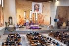 uczestnicy uroczystości w kościele św. Józefa