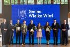 Jubileuszowe dni gminy Wielka Wieś z udziałem wicemarszałka Łukasza Smółki