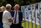 Wicemarszałek Ryszard Pagacz rozmawia z Józefem Wójtowiczem.