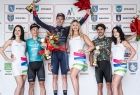 Marton Dina na podium