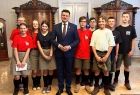 Harcerze z Wilanowa z wizytą u marszałka Łukasza Smółki