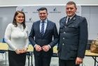 Podpisanie umowy na 63 samochody strażackie