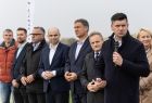 symboliczne wbicie łopaty pod budowę