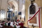 Tablica pamiątkowa poświęcona kardynałowi Stefanowi Wyszyńskiemu