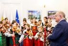 Wicemarszałek Ryszard Pagacz z góralami.