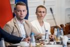 Posiedzenie rady z udziałem marszałka Łukasza Smółki