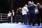Sylwia Czeremuga wręcza nagrody