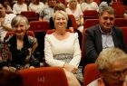Iwona Gibas z zarządu województwa oraz prezydent Oświęcimia Janusz Chwierut na widowni Oświęcimskiego Centrum Kultury