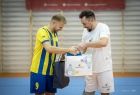 wymiana prezentów przed spotkaniem 
