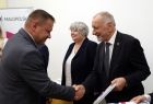 Uroczyste przekazanie umów partnerom projektu "Małopolski Program Wspierania Uczniów"