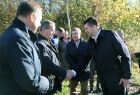 Wbicie łopaty pod budowę kładki na Rabie w Myślenicach