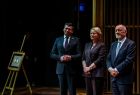 Marszałek Województwa Małopolskiego Łukasz Smółka, Iwona Gibas z Zarządu Województwa Małopolskiego oraz przewodniczący Sejmiku Województwa Małopolskiego prof. Jan Tadeusz Duda