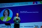 Marta Malec-Lech z Zarządu Województwa Małopolskiego podczas przemówienia na VII Kongresie Srebrnej Gospodarki 