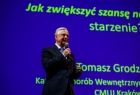 prof. Tomasz Grodzicki z Collegium Medicum Uniwersytetu Jagiellońskiego na scenie 