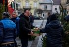 Przygarnij sosnę na święta