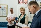 Iwona Gibas i uczestnicy uroczystości