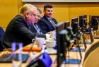 Radni podczas sesji Sejmiku Województwa