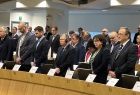 Wicemarszałek Witold Kozłowski siedzący na auli.