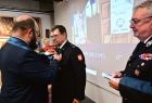Moment uroczystego wręczenia odznaczeń