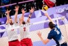 Jakub Kochanowski i Tomasz Fornal blokują tak Amerykanina