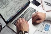 Przejdź do: Ponad 86 mln zł na cyfrowe rozwiązania dla geodezji
