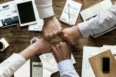 Przejdź do: Programy rozwojowe dla startupów – więcej możliwości dla początkujących firm