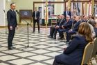 Prezydent wręczył odznaczenia państwowe zasłużonym dla rozwoju transportu