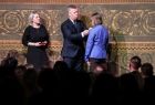 Pracownicy małopolskich urzędów pracy odznaczeni. Gala w Teatrze im. Juliusza Słowackiego w Krakowie