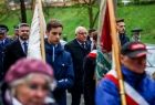 Wicemarszałek Ryszard Pagacz idzie w marszu pamięci.