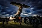 kolejka do zwiedzania Jaka-40 podczas Nocy Muzeów w 2024 r.