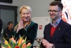 Iwona Gibas z zarządu województwa oraz burmistrz Wolbromia Radosław Kuś