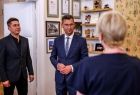 Burmistrz Miechowa podczas rozmowy z Iwoną Gibas z Zarządu Województwa Małopolskiego
