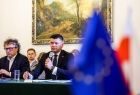 Zdjęcie ze spotkania Marszałków Województw z Komisarzem ds. Budżetu, zwalczania nadużyć finansowych i administracji publicznej Panem Piotrem Serafinem, które odbyło się w Krakowie.