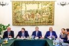 Zdjęcie ze spotkania Marszałków Województw z Komisarzem ds. Budżetu, zwalczania nadużyć finansowych i administracji publicznej Panem Piotrem Serafinem, które odbyło się w Krakowie.