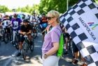 Iwona Gibas z zarządu województwa tuż przed rozpoczęciem rajdu