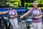 Iwona Gibas z zarządu województwa oraz radna Danuta Kawa na mecie Małopolska Tour