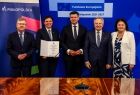 Przekazanie promes dla instytucji naukowych