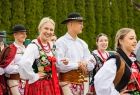 Para w strojach regionalnych.