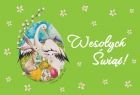 Na zielonym tle napis Wesołych Świąt plus jajko wielkanocne