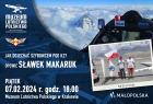 grafika wydarzenia ze zdjęciem Sebastiana Kawy i Sławka Makaruka, widokiem na K2 z kabity szybowca, logotypami Muzeum Lotnictwa Polskiego i Aeroklubu Krakowskiego i datą i godziną wydarzenia