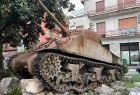 zabytkowy sherman w Cassino