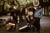 Przejdź do: Szymbark. Koncert: Memento Mori Dance Club