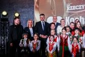 Przejdź do: Kochać i chronić